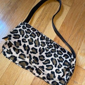 Leopard print shoulder bag
